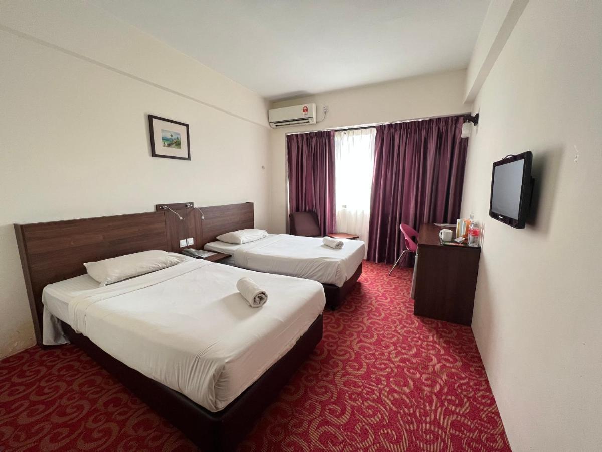 Hotel Yt Midtown Kuala Terengganu Exterior foto