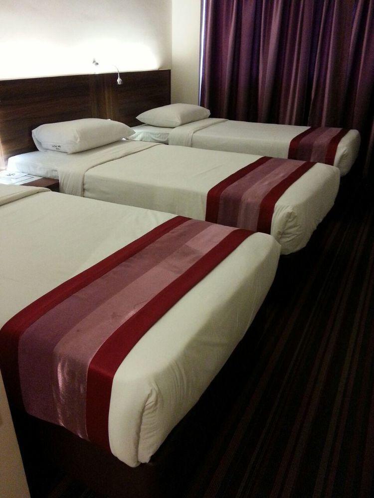 Hotel Yt Midtown Kuala Terengganu Exterior foto
