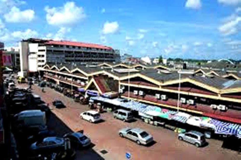 Hotel Yt Midtown Kuala Terengganu Exterior foto